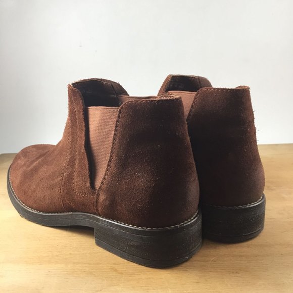 Clark Brown Rust Suede Ankle Booties Boots Shoe Size 6.5 Slip in on - Picture 7 of 10